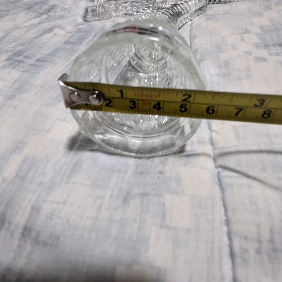 2 Identical Vintage Russian Horn Crystal Wine Glasses - Picture 3 of 6